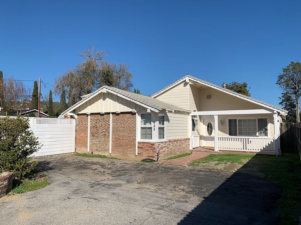 1st image of 108 Mission Dr