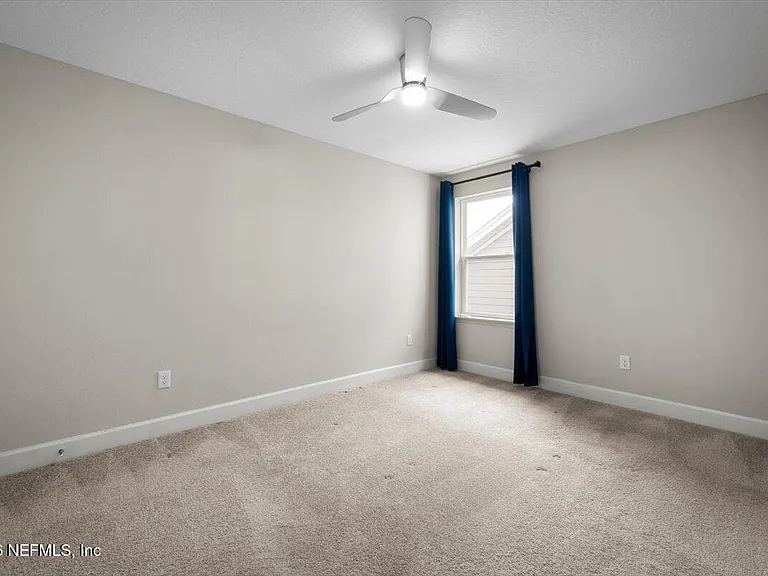 63 Millenia Dr — Photo 36