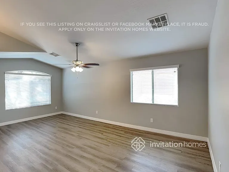 1834 S 106th Ave — Photo 9