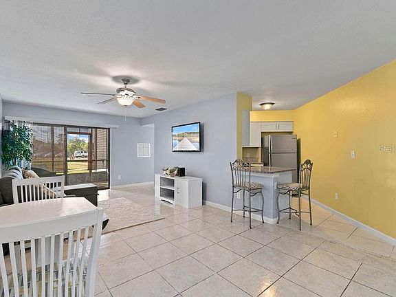 5th image of 3995 Atrium Dr #3995