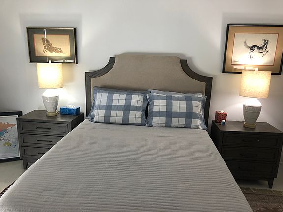 4th image of 3640 Yacht Club Dr APT 609