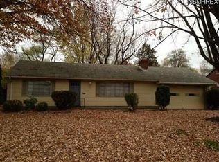 4883 W 210th St, Fairview Park, OH