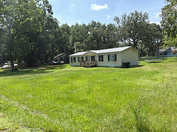 2nd image of 32210 Seminole Rd W