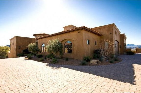 4th image of 2455 Demaret Dr