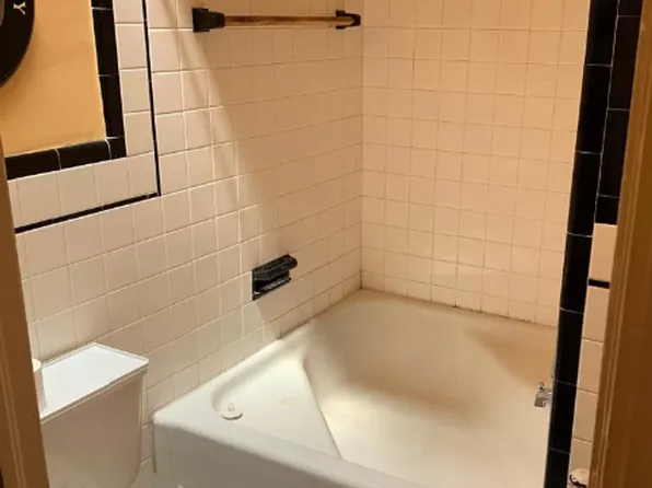 2509 N Charles St, 2509 N Charles St #3, Baltimore, MD 21218