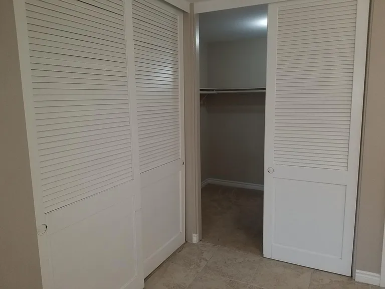 27615 Avenida Larga — Photo 18