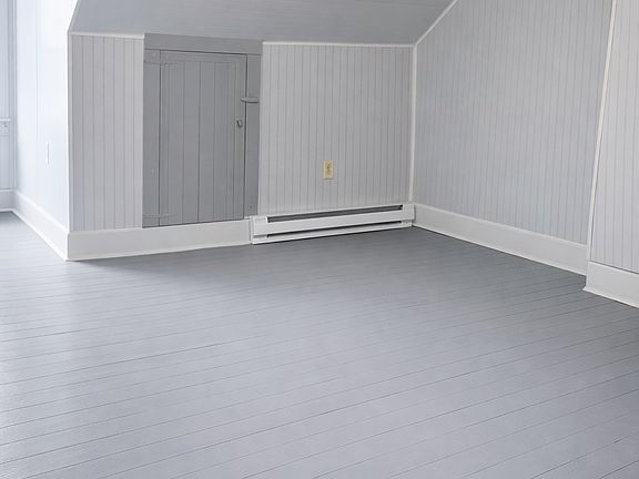 5th image of 1139 W Mulberry St