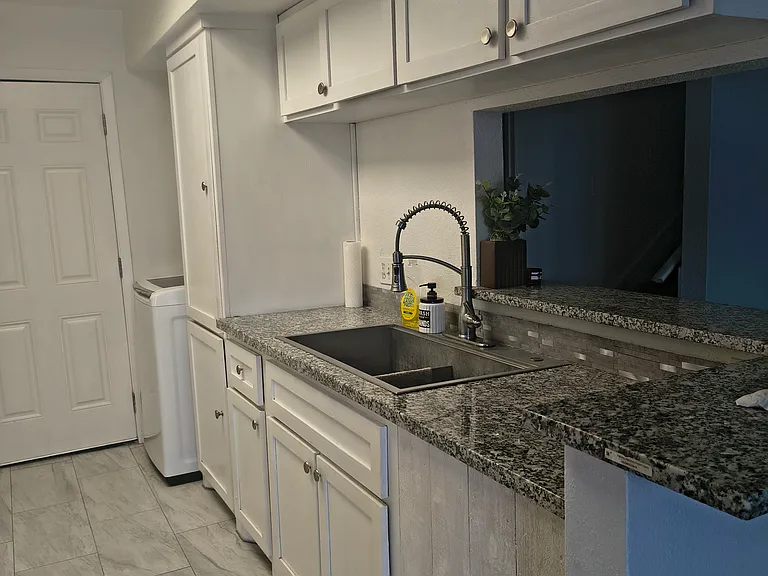 6633 W Airport Blvd — Photo 6