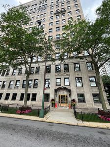 3530 N Lake Shore Dr APT 5B, Chicago, IL, 60657