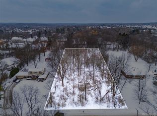 31061 Glenmuer St, Farmington, MI 48334