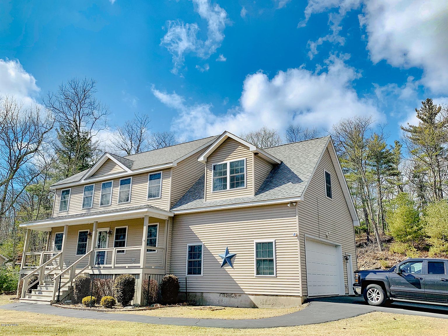 165 Mahogany Dr, Dingmans Ferry, PA 18328 Zillow