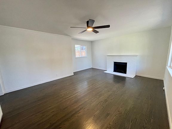 3rd image of 1021-1029 Redwood Ave