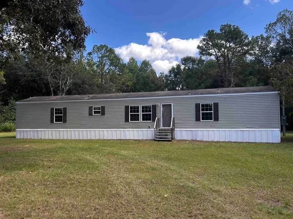 19 Centipede Dr, Crawfordville, FL 32327