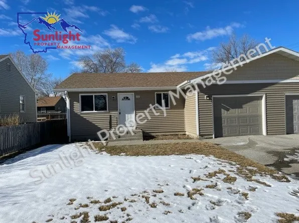 406 S 1st Ave, Laurel, MT 59044