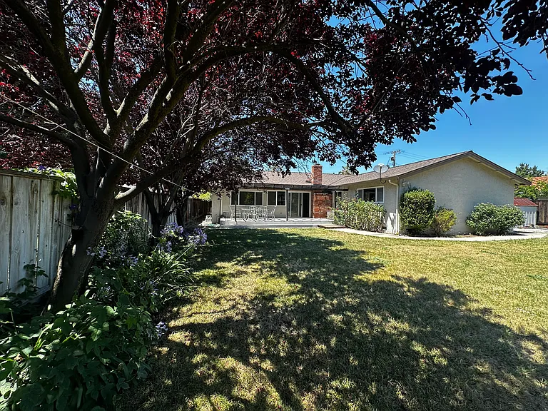 2035 Dorsch Rd — Photo 39