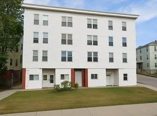 605 Millbury St, Worcester, MA 01607