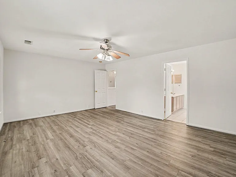 19130 Edens Dawn Dr — Photo 21