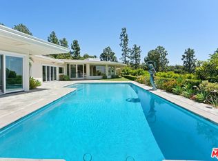 1725 Loma Vista Dr, Beverly Hills, CA 90210