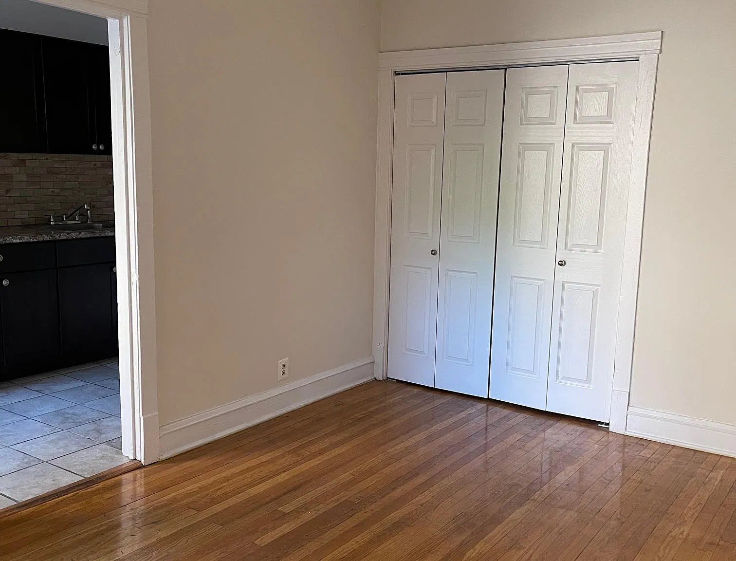 1 bed, 750 sqft, $1,600 — Photo 4