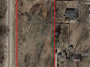 1214 E Hile Rd, Norton Shores, MI