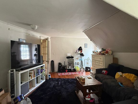 2nd image of 145 Naples Rd #3