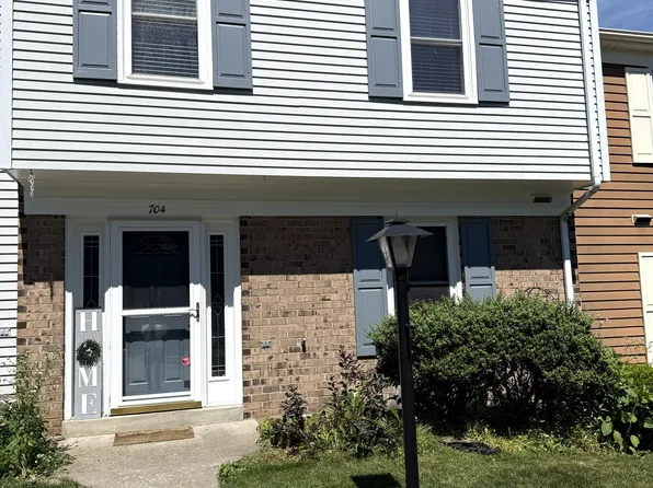 704 Allenview Dr, Mechanicsburg, PA 17055