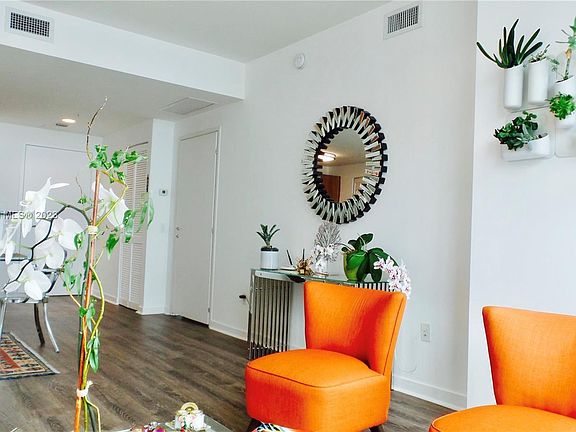 3rd image of 300 S Biscayne Blvd APT 3306