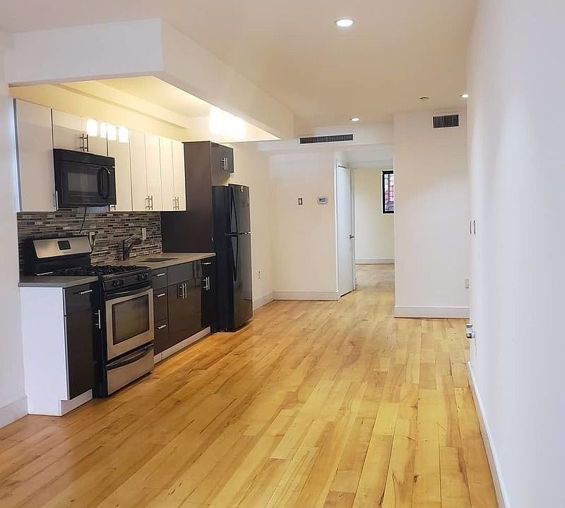 1st image of 578 Lafayette Ave #1L
