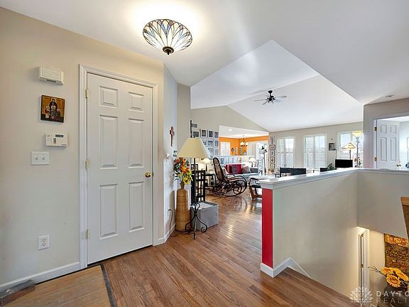 3rd image of 17 Gardenia Dr