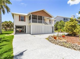 7692 Myrsine Cir, Bokeelia, FL 33922