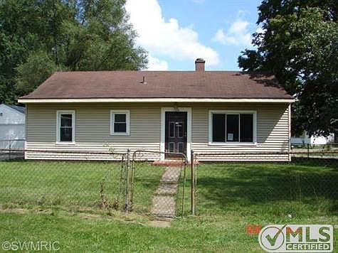 1st image of 106 Lee Ave