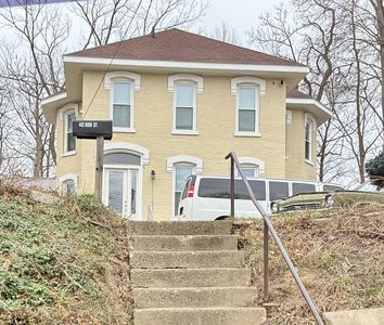 442 Rich St, Ionia, MI, 48846