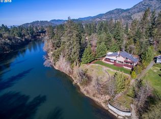 441 Avenue De Teresa, Grants Pass, OR