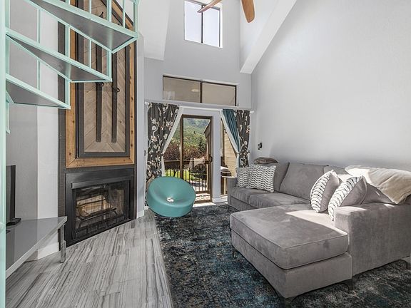 3rd image of 1530 Empire Ave #307