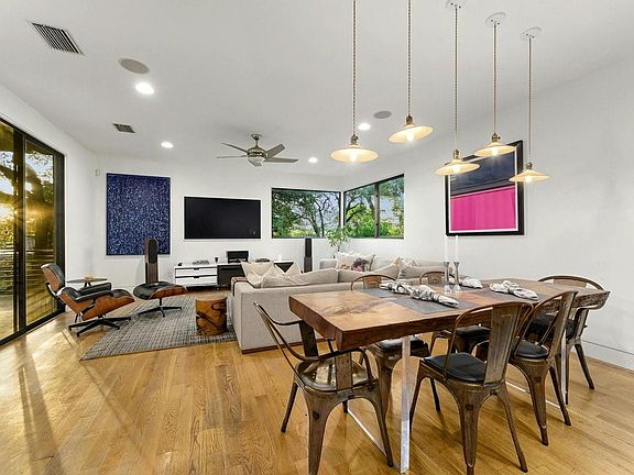 3rd image of 1402 Alta Vista Ave