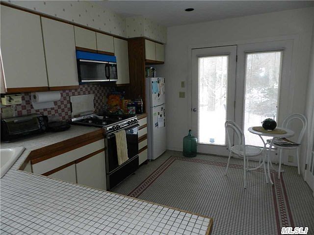 2nd image of 5 Liggon Ln