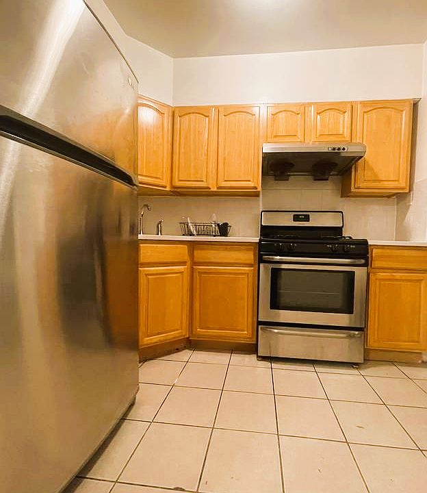 1st image of 16334 95th St #2