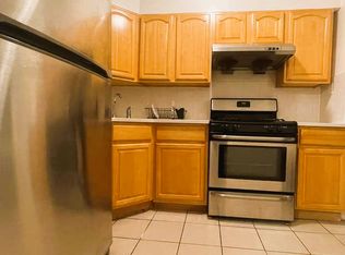 16334 95th St #2, Howard Beach, NY 11414