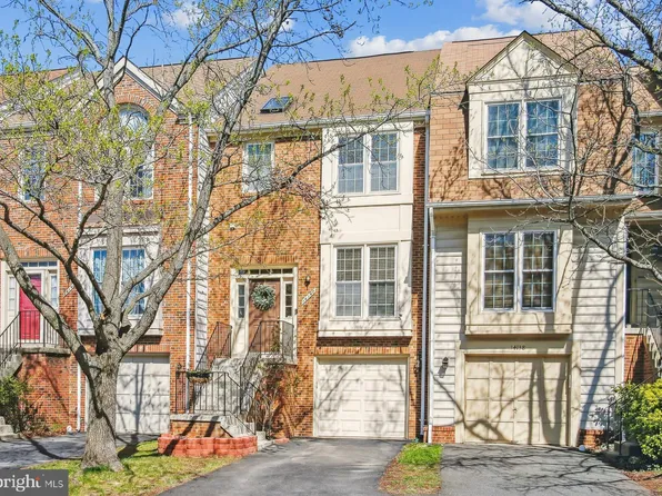 14140 Betsy Ross Ln, Centreville, VA 20121