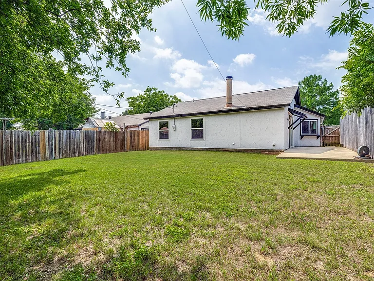 1505 Gentle Wind Dr — Photo 14