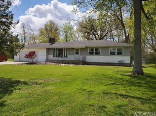 1915 Jo Jean Rd, Lima, OH 45806