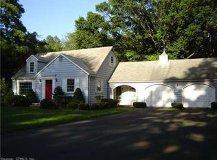 413 Village St, Northford, CT 06472