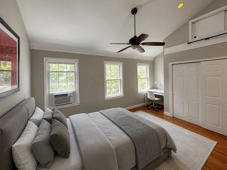 4431 P St NW — Photo 8