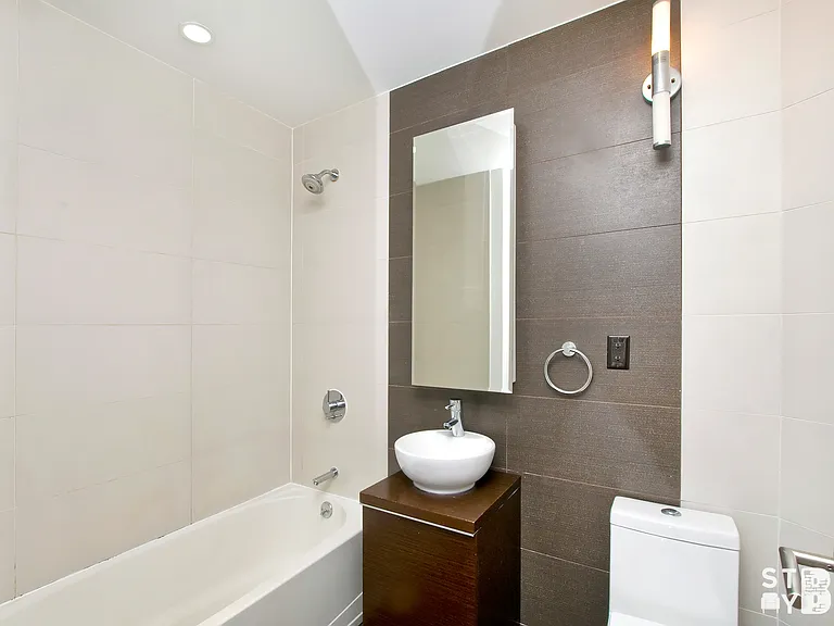 333 Greene Ave #12B — Photo 12