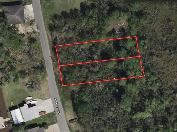 9420 Riverlodge Dr, Moss Pt, MS 39562