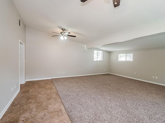 2nd image of 3823 Anvers Blvd