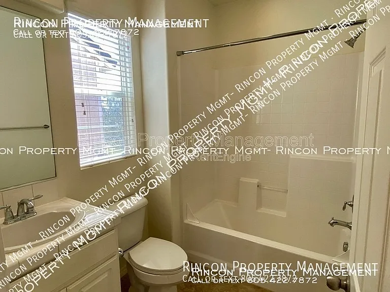 672 Nile River Dr — Photo 5