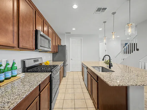 654 W FLINTLOCK Way, Chandler, AZ 85286