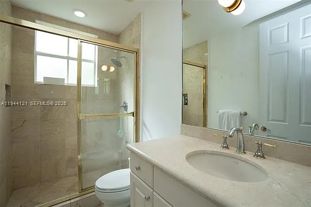 4867 Ponce De Leon Blvd — Photo 22