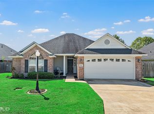 202 Afton Pl, Bossier City, LA 71112